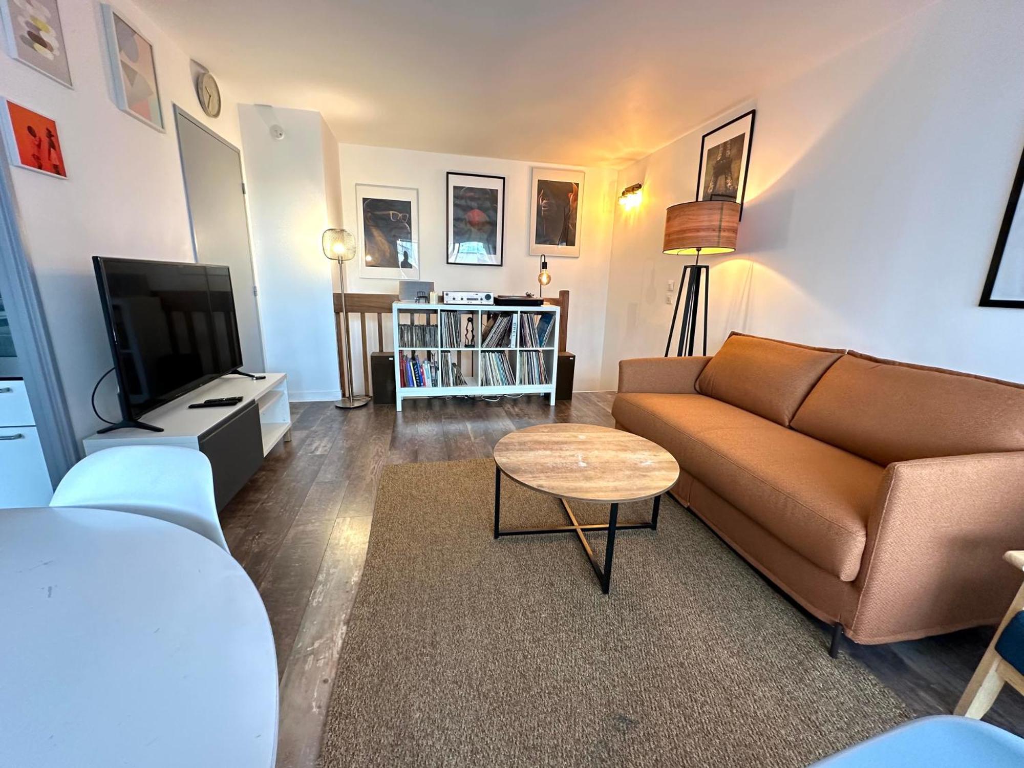 Cosy Duplex Avec Parking A Paris 19 By Immo Kit Bnb Kültér fotó