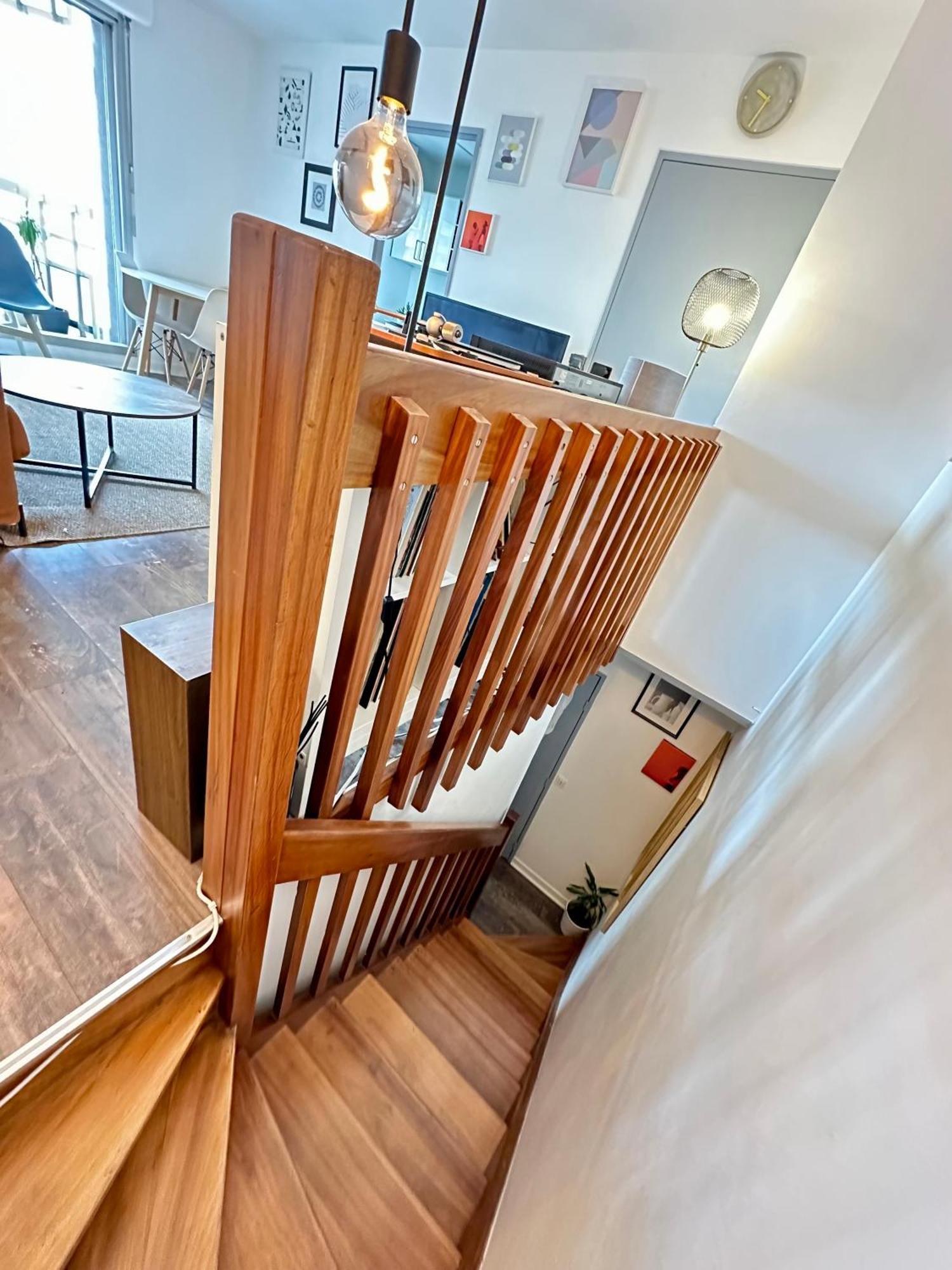 Cosy Duplex Avec Parking A Paris 19 By Immo Kit Bnb Kültér fotó